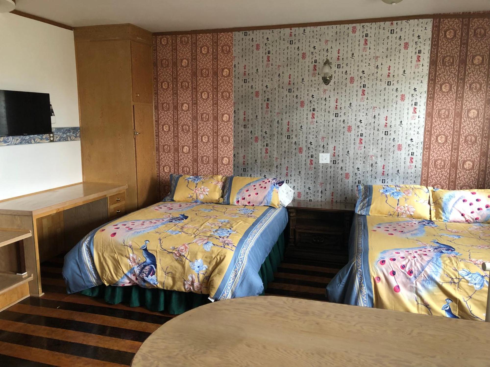 Gravelbourg Heritage Place Hotel מראה חיצוני תמונה